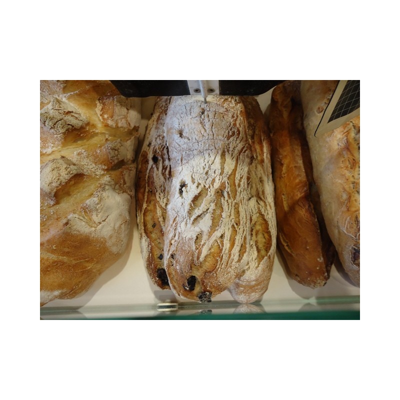 Pain aux olives