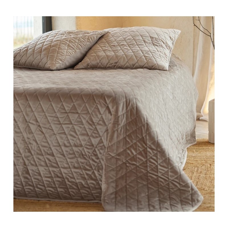 Dessus de lit - à partir de 22€